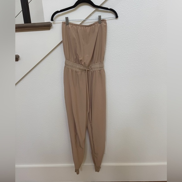 Blue Blush Tan Strapless Jumpsuit with Self-Tie Waist - Picture 2 of 6